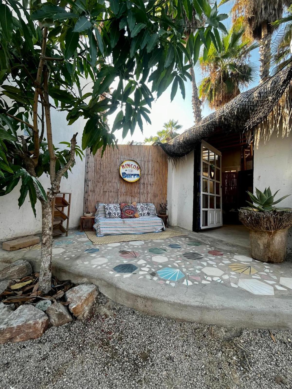 La Sardina Hostel โทโดส ซานโตส ภายนอก รูปภาพ