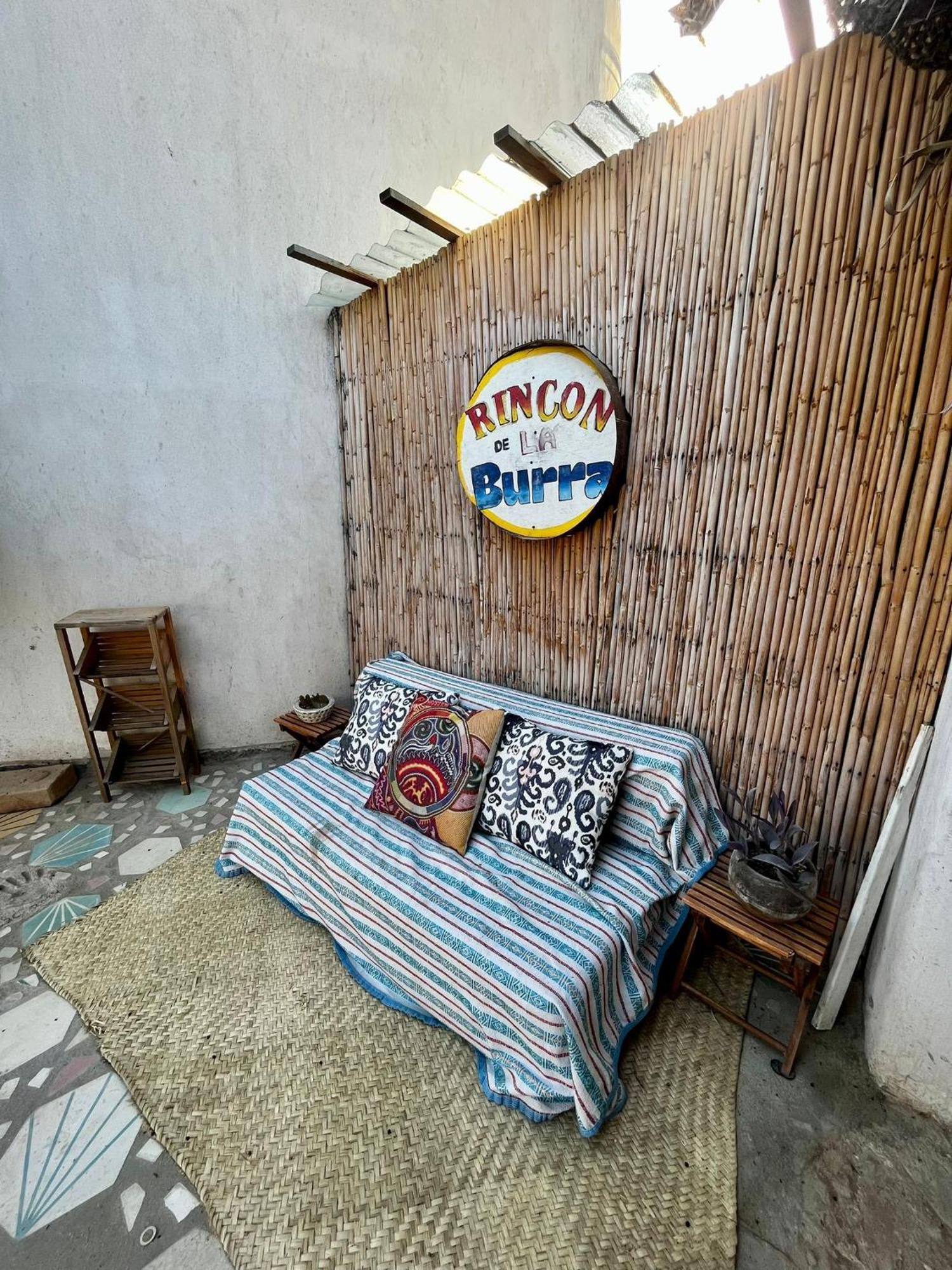 La Sardina Hostel โทโดส ซานโตส ภายนอก รูปภาพ